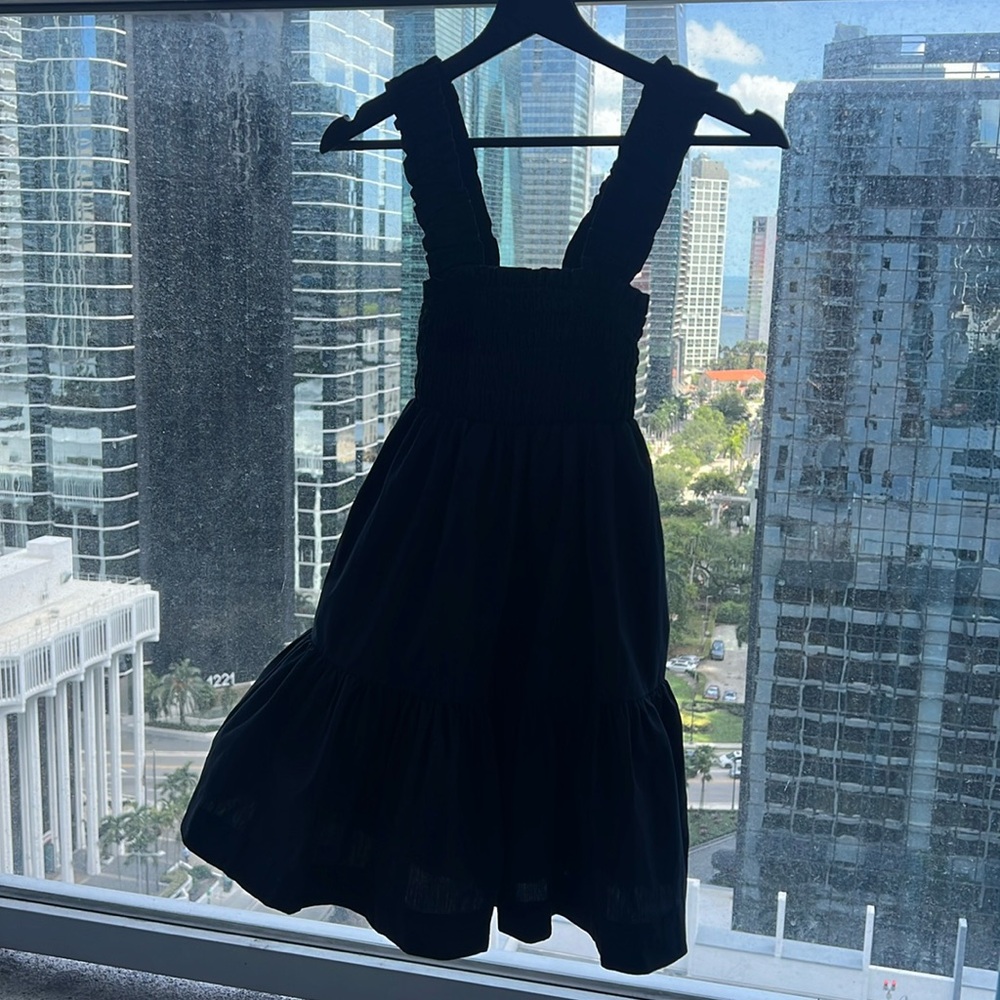 Abercrombie & fitch Black smocked tired mini dress xxsp